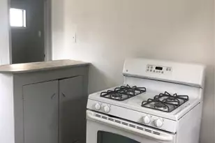 404 James St, Houston, TX 77009 - Photo 6