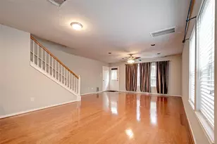 1718 Redwing Cove Dr, Houston, TX 77009 - Photo 6