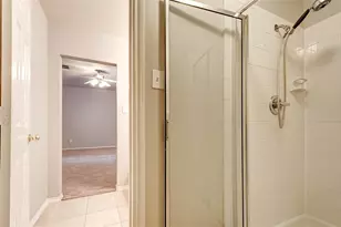 1718 Redwing Cove Dr, Houston, TX 77009 - Photo 38