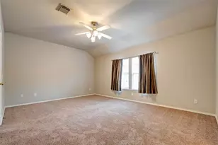 1718 Redwing Cove Dr, Houston, TX 77009 - Photo 28