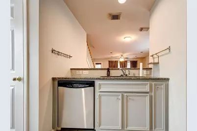 1718 Redwing Cove Drive, Houston, TX 77009 - Photo 20