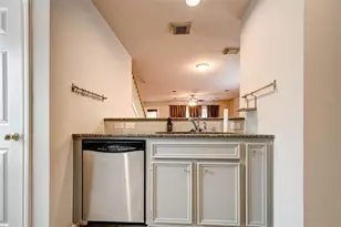 1718 Redwing Cove Dr, Houston, TX 77009 - Photo 20