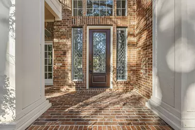 23 Watertree Drive, The Woodlands, TX 77380 - Photo 2