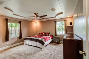 8002 Carolwood Dr, Houston, TX 77028 - Photo 16