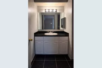 18519 Egret Bay Boulevard #1503, Webster, TX 77058 - Photo 4