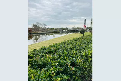 18519 Egret Bay Boulevard #1503, Webster, TX 77058 - Photo 4