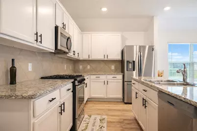 9515 Vicksburg Road, Baytown, TX 77521 - Photo 4