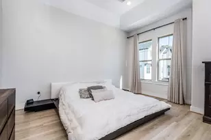 5355 Creekmont Oaks Ln, Houston, TX 77091 - Photo 10