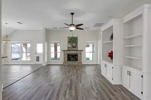 11906 Aerie Dr, Tomball, TX 77377 - Photo 10