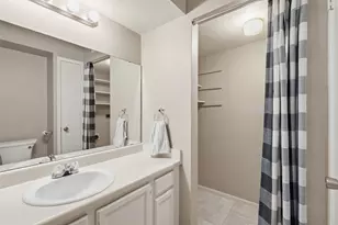 1516 S 8th St, La Porte, TX 77571 - Photo 14