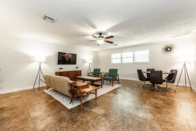 11 10th Avenue N, Texas City, TX 77590 - Photo 14