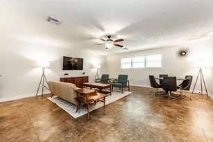 11 10th Ave N, Texas City, TX 77590 - Photo 14