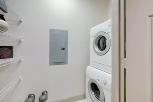 2401 S Gessner Rd, Houston, TX 77063 - Photo 12