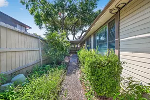 1535 Beaconshire Rd, Houston, TX 77077 - Photo 48