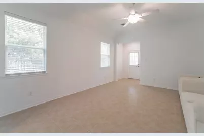 3 Canterborough Place, Tomball, TX 77375 - Photo 28