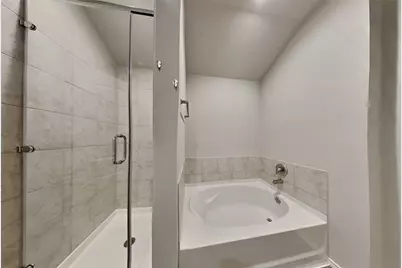 7139 St Kitts Drive, Conroe, TX 77304 - Photo 10