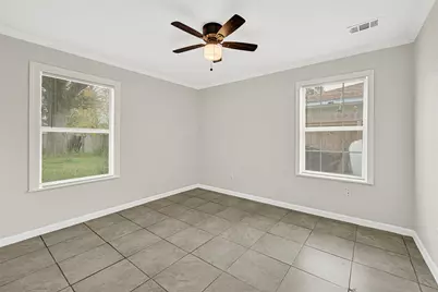 2207 Raymond Street, Pasadena, TX 77506 - Photo 12