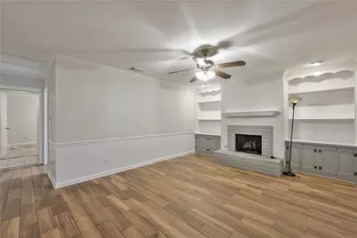 6363 French Chateau Drive, Houston, TX 77088 - Photo 8