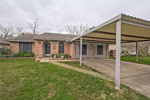6363 French Chateau Dr, Houston, TX 77088 - Photo 1