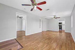 1801 55th St, Galveston, TX 77551 - Photo 12
