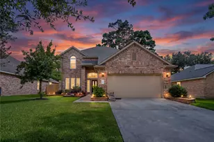 12202 Brightwood Dr, Montgomery, TX 77356 - Photo 2