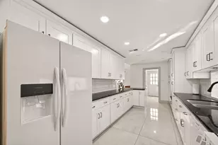 14127 Kimberley Ln, Houston, TX 77079 - Photo 14