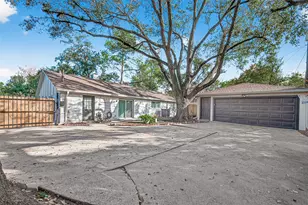 14127 Kimberley Ln, Houston, TX 77079 - Photo 44