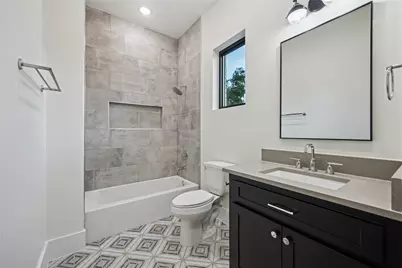 431 W 30th Street, Houston, TX 77018 - Photo 34