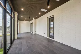 431 W 30th St, Houston, TX 77018 - Photo 44