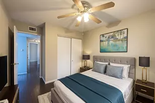 8020 Braesmain Dr, Houston, TX 77025 - Photo 18