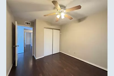 8020 Braesmain Drive #1604, Houston, TX 77025 - Photo 18
