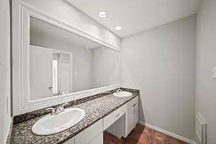 4343 Willow Beach Dr, Houston, TX 77072 - Photo 8