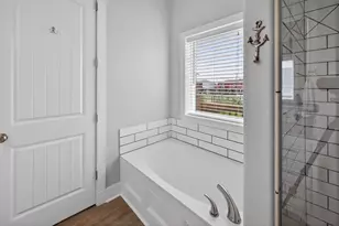 844 Eastview, Crystal Beach, TX 77650 - Photo 24