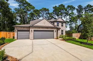 402 Elf Owl Ct, Willis, TX 77318 - Photo 2
