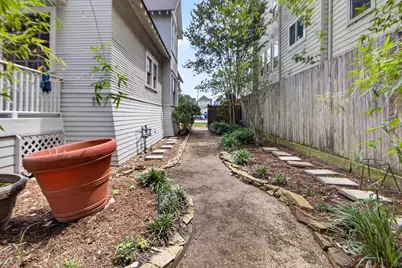 2009 Arlington Street, Houston, TX 77008 - Photo 22