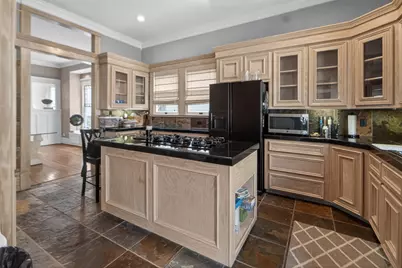 2009 Arlington Street, Houston, TX 77008 - Photo 8