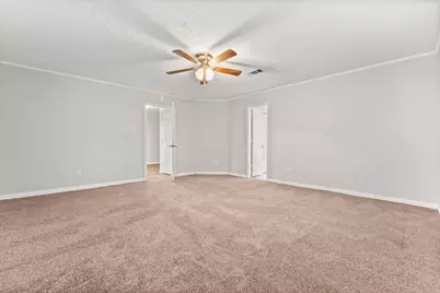 12730 Lake Conroe Hills Drive, Willis, TX 77318 - Photo 14
