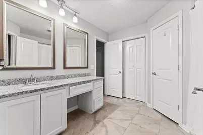 12730 Lake Conroe Hills Drive, Willis, TX 77318 - Photo 18