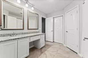 12730 Lake Conroe Hills Dr, Willis, TX 77318 - Photo 18
