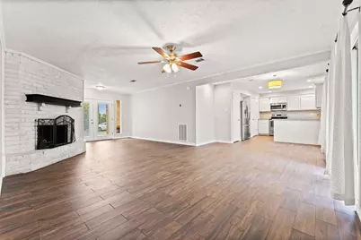 12730 Lake Conroe Hills Drive, Willis, TX 77318 - Photo 6