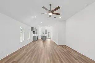 3335 Silvery Bryum Dr, Rosenberg, TX 77471 - Photo 14