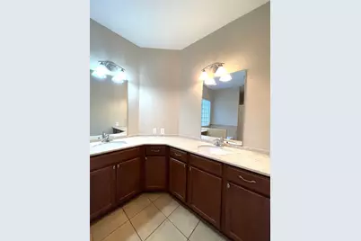 12623 Ashford Shore Dr Drive, Houston, TX 77072 - Photo 16