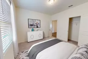 323 Stone Crossing Dr, Liberty, TX 77575 - Photo 6