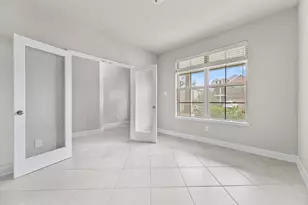 190 Bloomhill Pl, The Woodlands, TX 77354 - Photo 2