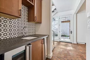 6019 Camellia St, Houston, TX 77007 - Photo 18