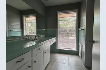 7751 Cayton Street, Houston, TX 77061 - Photo 6