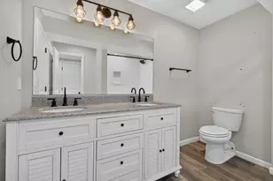 190 White Oak Cir, Point Blank, TX 77364 - Photo 10