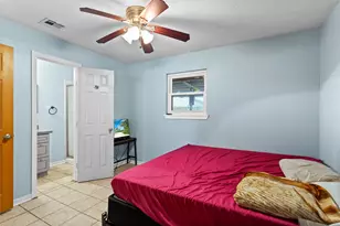 5000 Cedar Creek Dr, Dickinson, TX 77539 - Photo 14