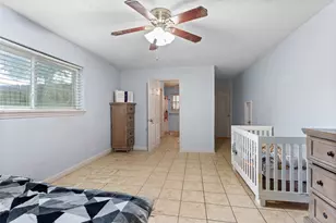 5000 Cedar Creek Dr, Dickinson, TX 77539 - Photo 10