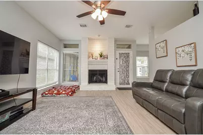 4614 Rainbow Run, Sugar Land, TX 77479 - Photo 4